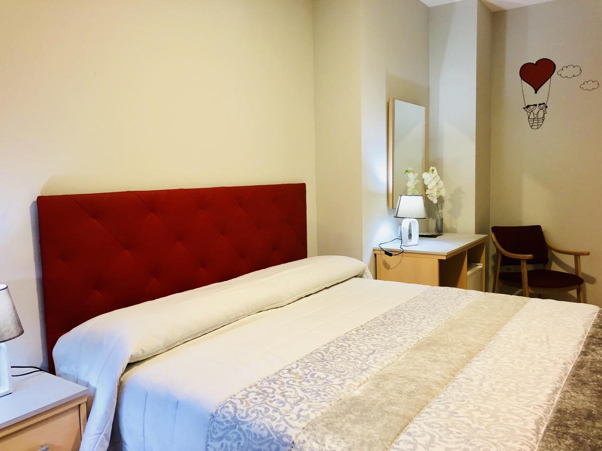 Hotel Vinas 17 Teruel Eksteriør bilde