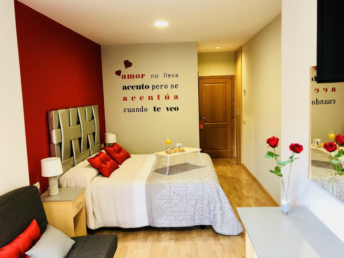 Hotel Vinas 17 Teruel Eksteriør bilde